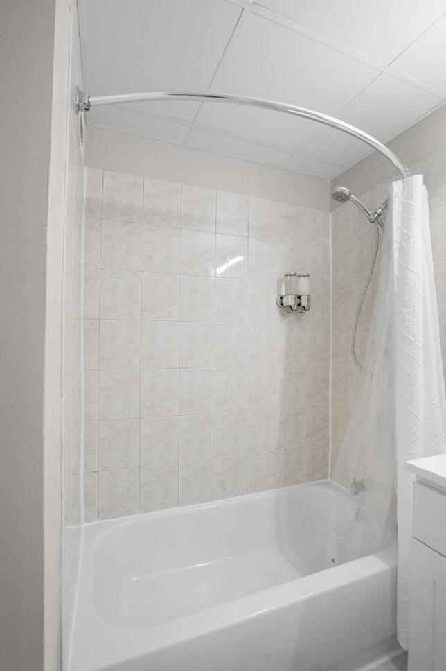 Crown New Haven Hotel At Yale Екстериор снимка